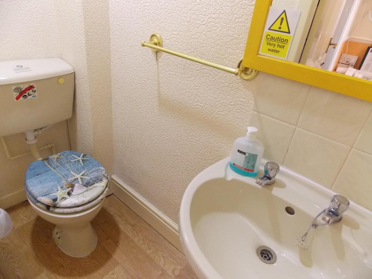Topaz Guest house 3*