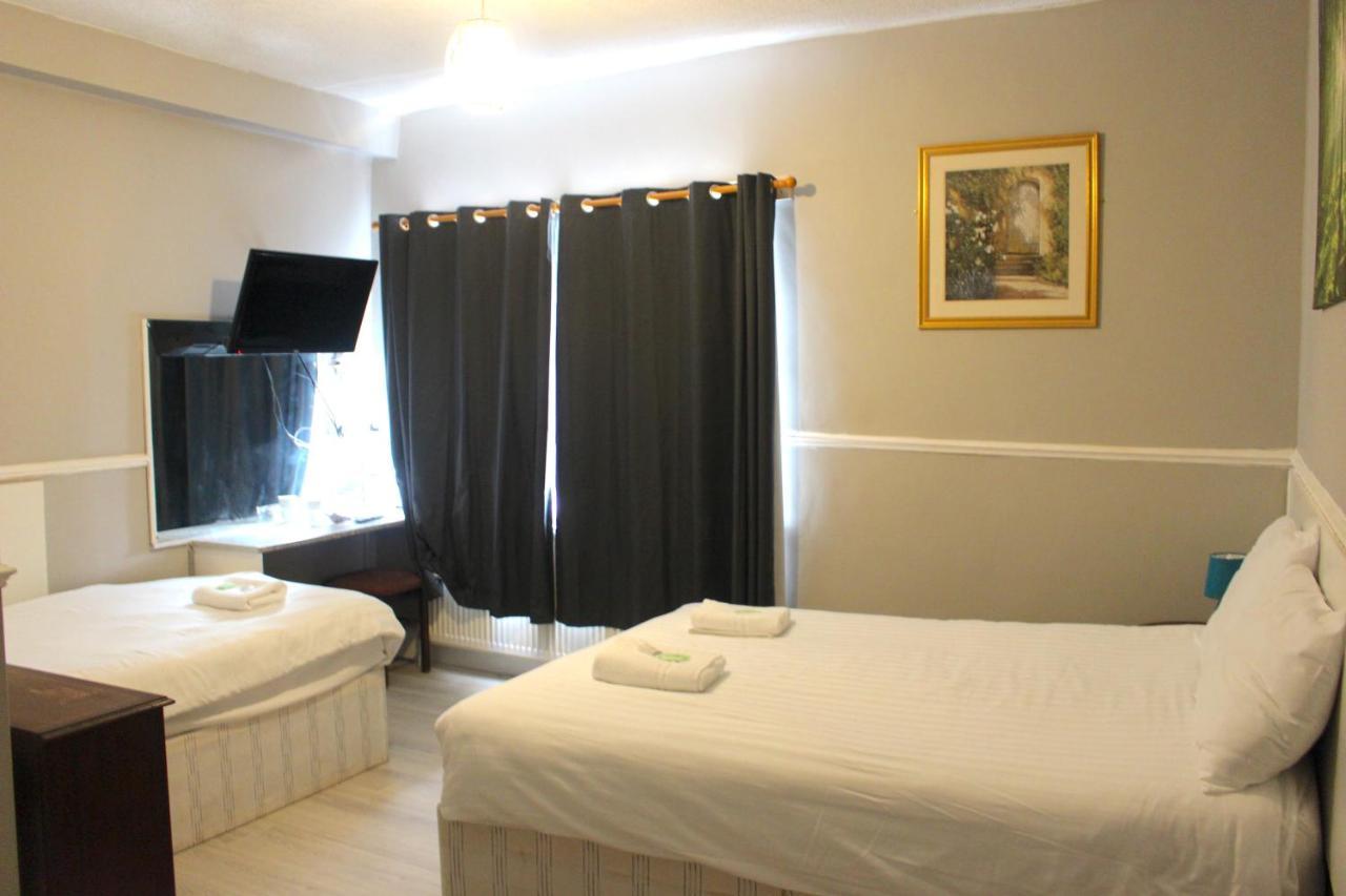 Topaz Guest house 3*