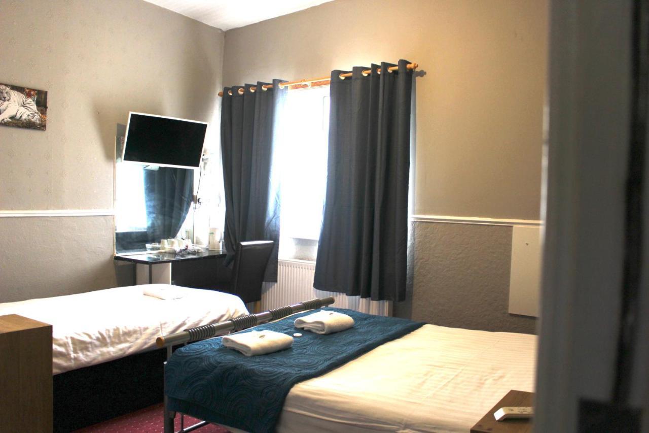 Topaz Guest house 3*